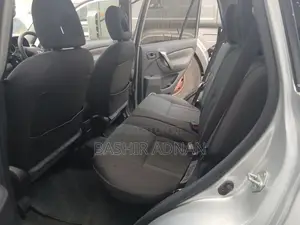 Toyota RAV4 2005 Silver