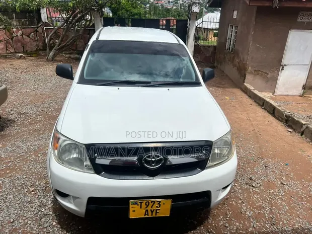 Toyota Hilux 2008 Off-White - 1