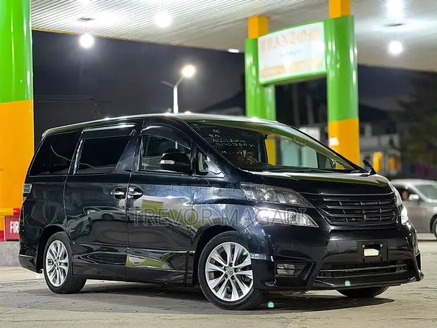 Toyota Vellfire 2009 Black - 1