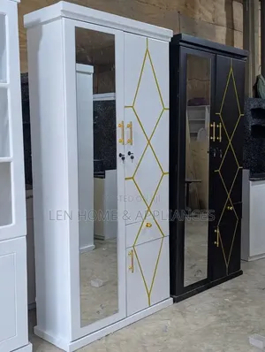 High Quality Black and White Cupboard