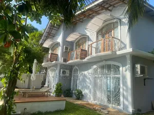 Furnished 4-Bedroom Villa for Rent in Mjini, Chukwani