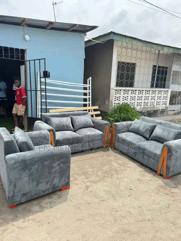 Seti ya Sofa Classic 2:2:1 Kijivu - 1