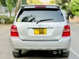 Toyota Kluger 2005 Silver - 2