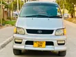 Toyota Noah SR40 2001 - 1
