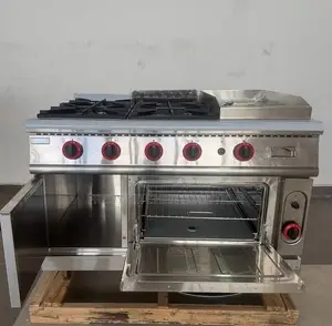 4 Burner Commercial Gas Range with Griddle and Oven