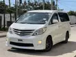 Toyota Alphard 2010 White - 2