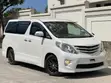 Toyota Alphard 2010 White - 4