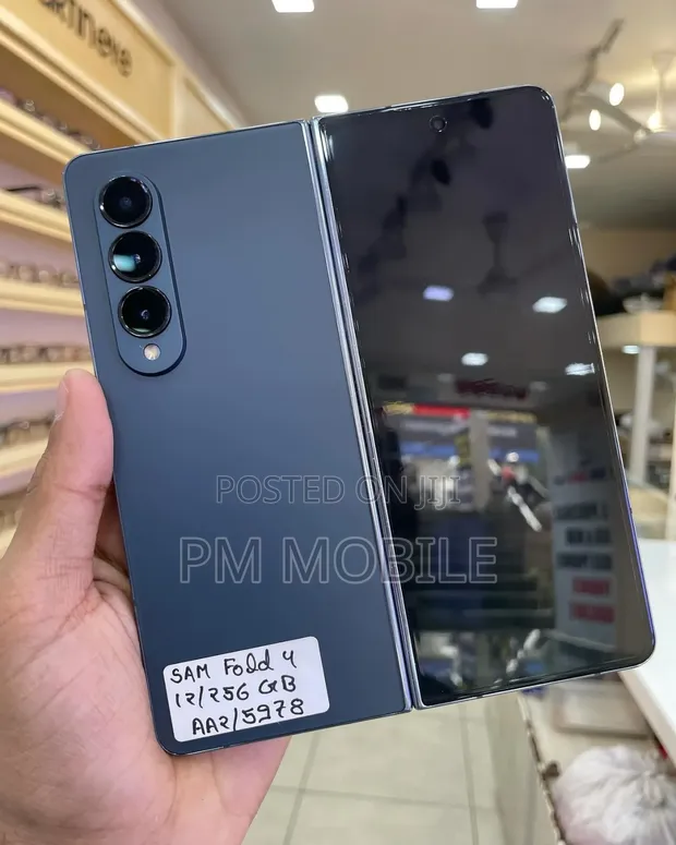 Samsung Galaxy Z Fold4 256GB - 1