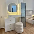 Classic Luxurious Dressing Table with LED Mirror - 2