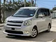 Toyota Noah 2009 White - 4