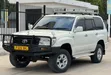 Toyota Land Cruiser 2001 White - 2