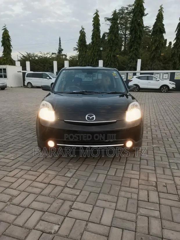 Mazda Verisa 2007 - 1