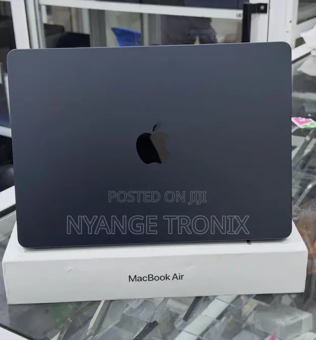 Apple MacBook Air 2026 M5 16GB RAM 1TB SSD - 1