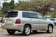 Toyota Kluger 2007 Silver - 2