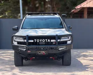 2024 Toyota Land Cruiser GR Sport 3.3L Diesel
