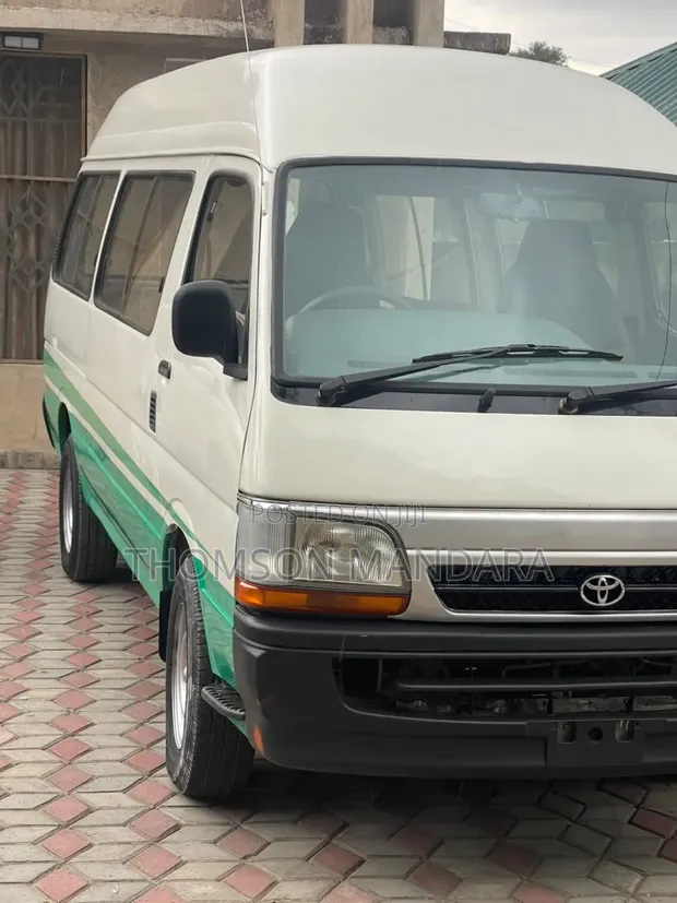 Toyota HiAce 1997 Diesel Manual - 1