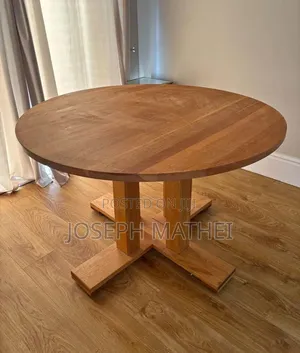 Woodstock Coffee Table - Round, Polished Wood
