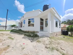 2 Bedroom Apartment for Rent in Kimara