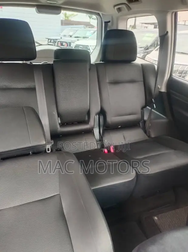 Mitsubishi Pajero 2008 Brown - 1