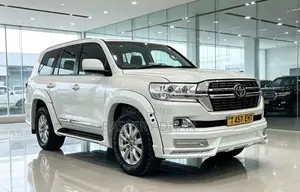 Toyota Land Cruiser V8 VX 2015