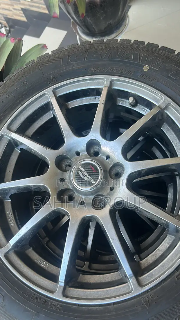 Sports Rims and Car Tyres (17" & 16") - 1