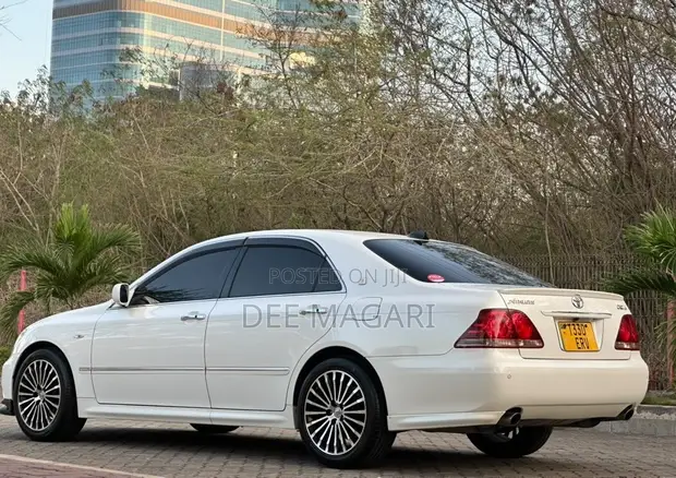 Toyota Crown Athlete 2007 - 1