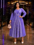 Elegant Gold-Accent Evening Dress - 3