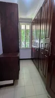 Furnished 4-Bedroom Villa for Rent in Oyster Bay - 3