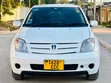 Toyota IST 2004 - 1