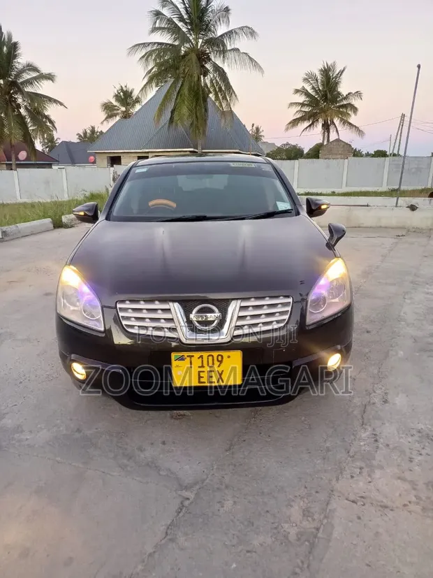 Nissan Dualis 2010 Black - 1