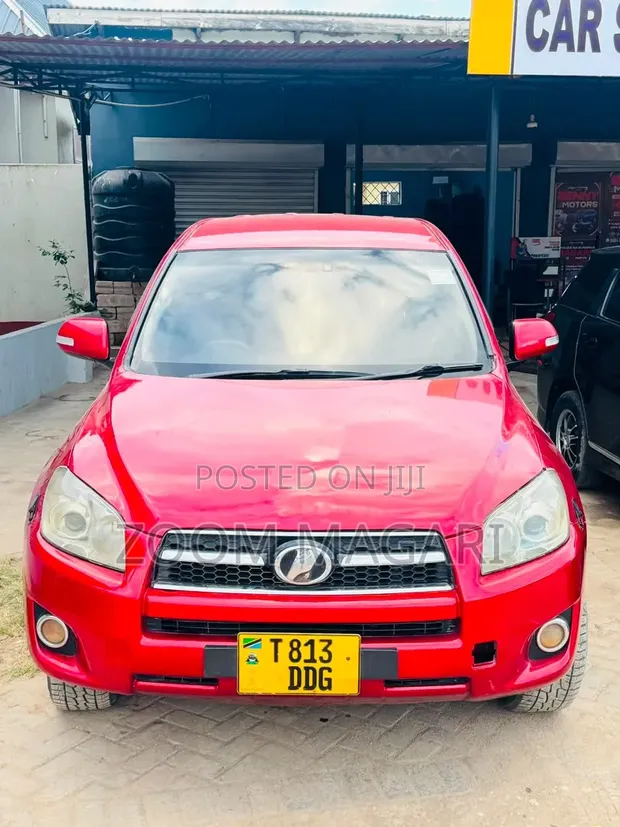Toyota RAV4 2007 Red - 1