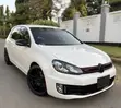 Volkswagen Golf 2011 Nyeupe - 1