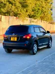 Nissan Dualis 2010 Nyeusi - 5