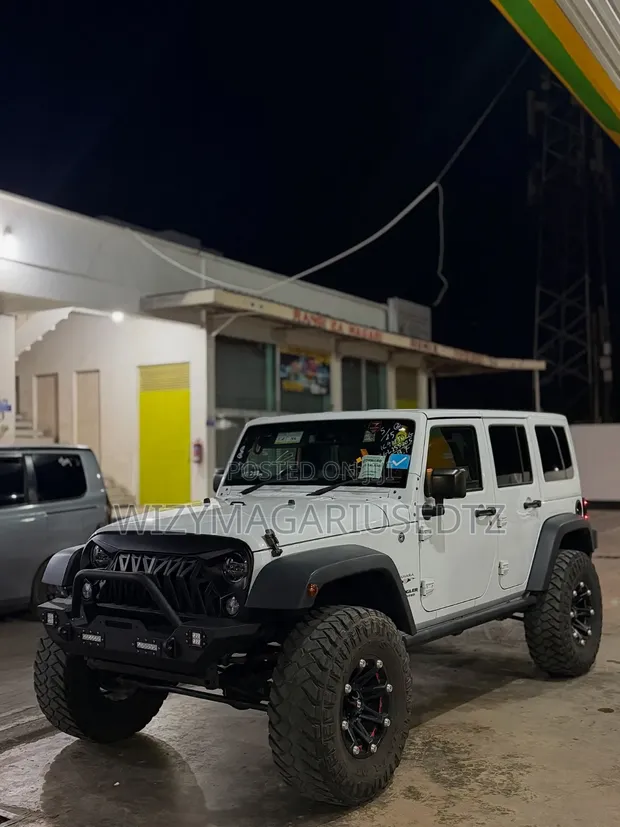 2018 Jeep Wrangler - Pearl White - 1