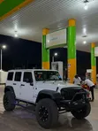 2018 Jeep Wrangler - Pearl White - 4