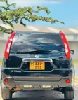 Nissan X-Trail 2010 Black - 4