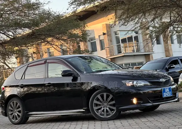 Subaru Forester 2011 Black - 1