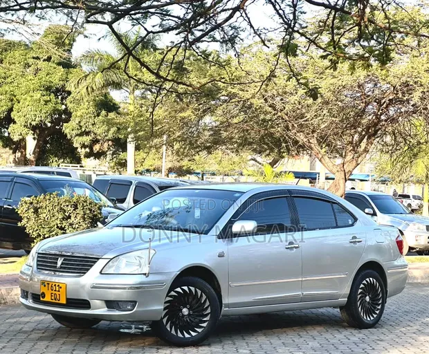 Toyota Premio 2003 Silver - 1