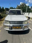 Toyota Land Cruiser Prado 2002 Silver - 1