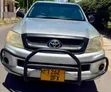 Toyota Hilux 2007 Silver - 1