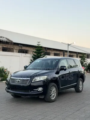 Toyota Vanguard 2013 Nyeusi