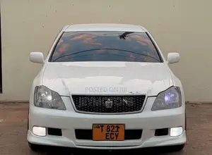Toyota Crown Athlete 2006 White