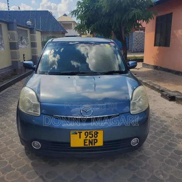 Mazda Verisa 2010 Blue - 1