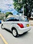 Toyota IST 2004 Silver - 4
