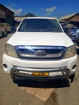 Toyota Hilux Double Cabin 2010 - 1
