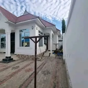 3 Bedroom House for Sale in Mchakama Real Estate, Chamazi