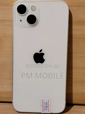 Apple iPhone 13 256GB White