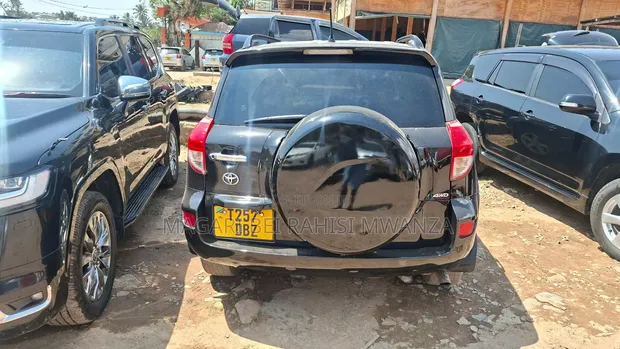 Toyota RAV4 2004 Black - 1