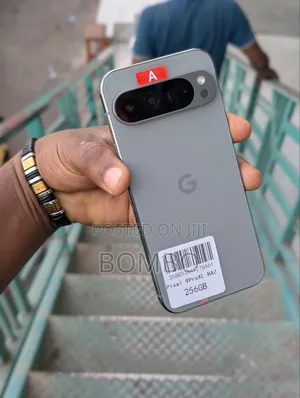 Google Pixel 9 Pro XL 256GB Gray (Refurbished)