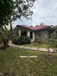 Furnished 4-Bedroom Villa for Rent in Oyster Bay - 1